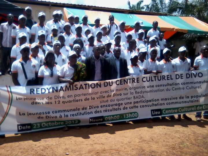 Cérémonie de restitution des travaux de la consultation communautaire sur la redynamisation du centre culturel de bada (Divo) : Les jeunes de Divo pour une cohésion  sociale renforcée.